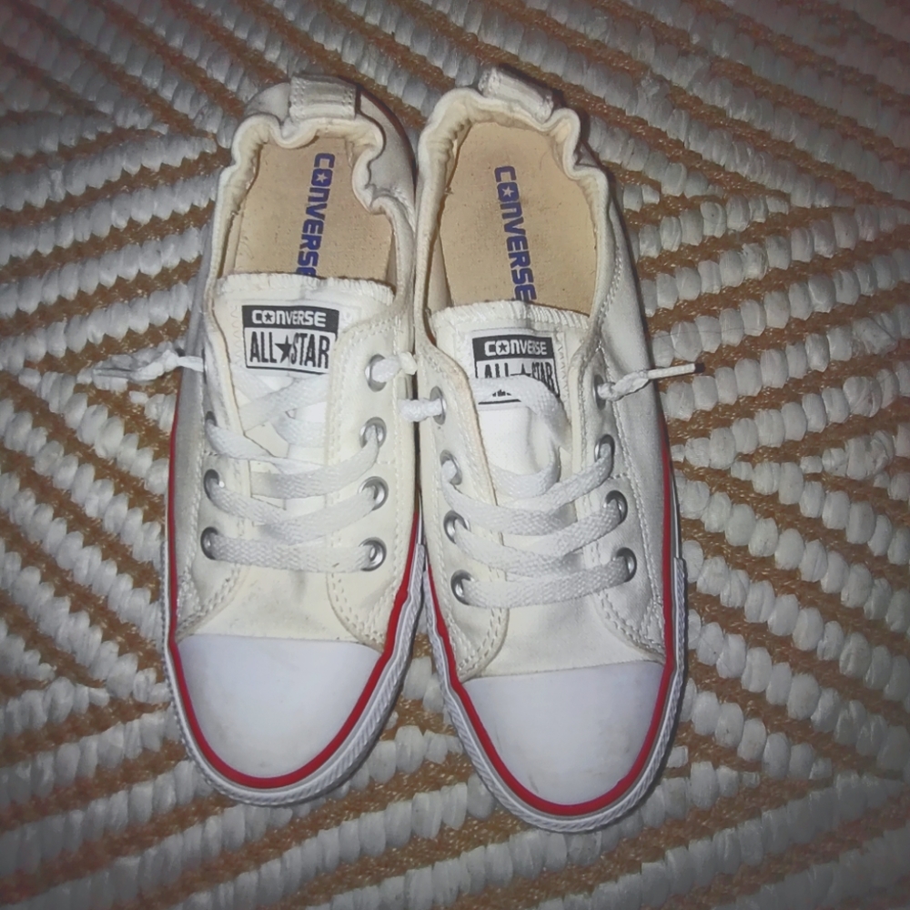Converse all star, white pull on size 8